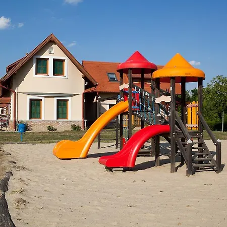 Hotel Kehida Termal Holiday Village 3*