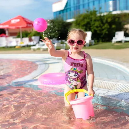 Szálloda Kehida Termal Holiday Village 3*