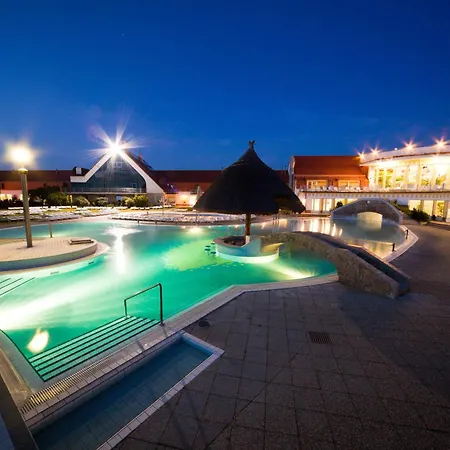 Kehida Termal Holiday Village 3*